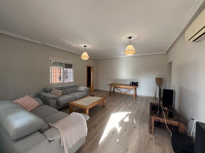 Image No.21-3 Bed Villa for sale