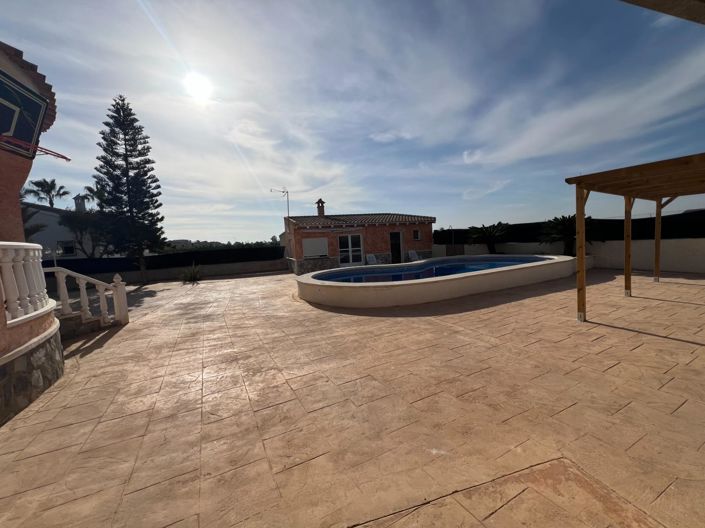 Image No.27-3 Bed Villa for sale