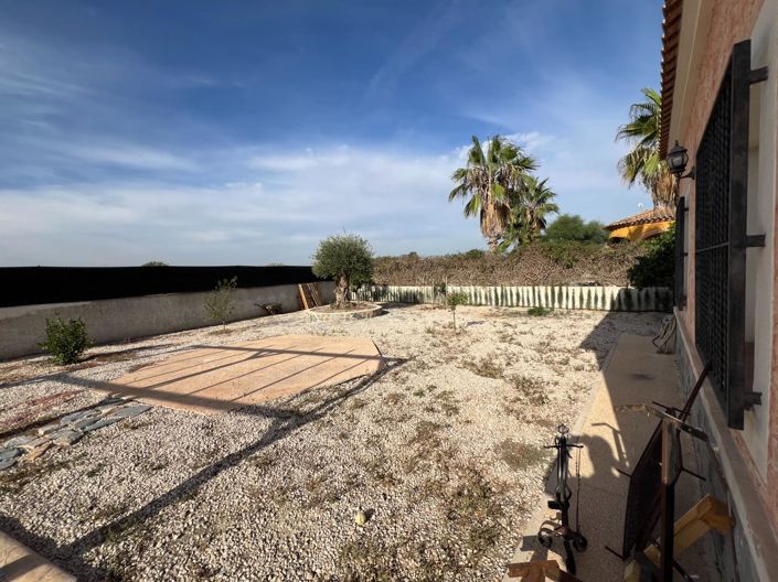 Image No.28-3 Bed Villa for sale