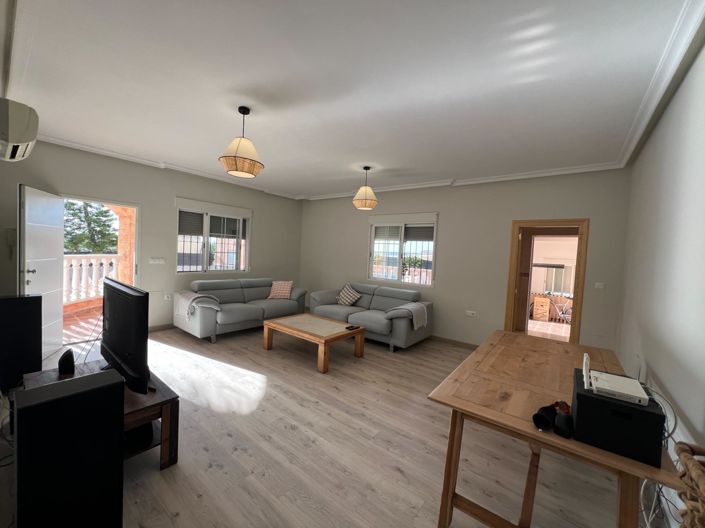 Image No.5-3 Bed Villa for sale