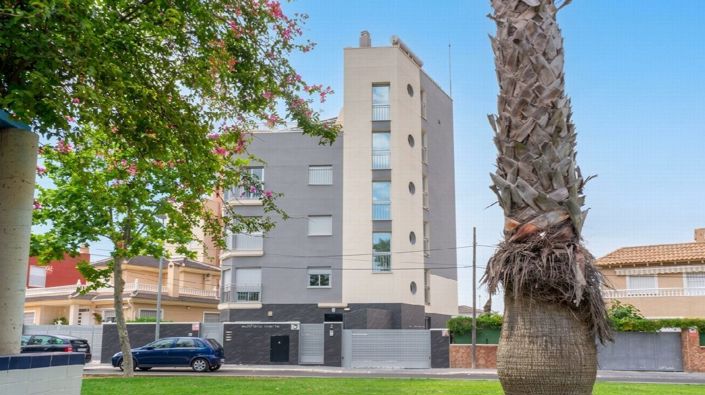 Image No.2-3 Bed Apartment for sale