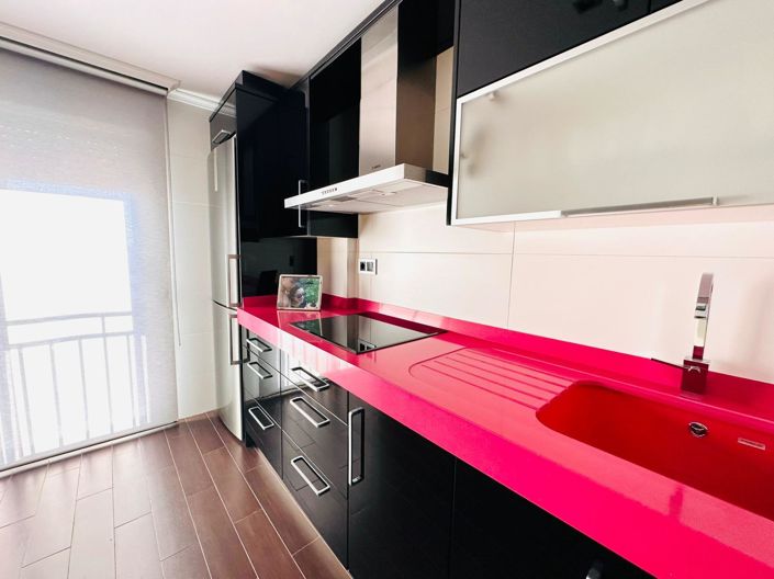 Image No.22-3 Bed Apartment for sale
