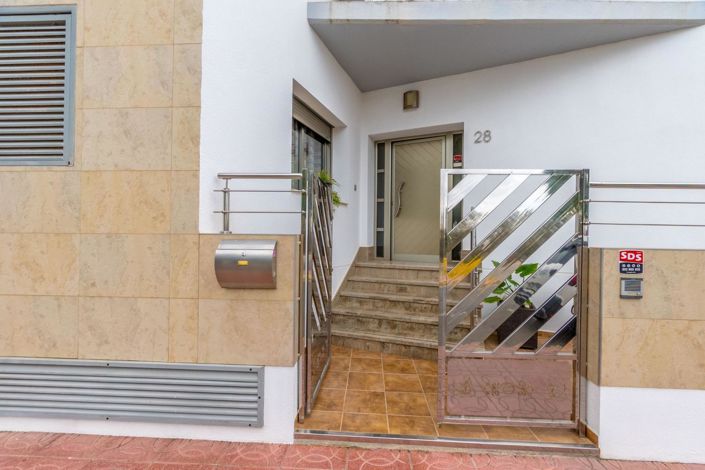 Image No.3-4 Bed Villa for sale