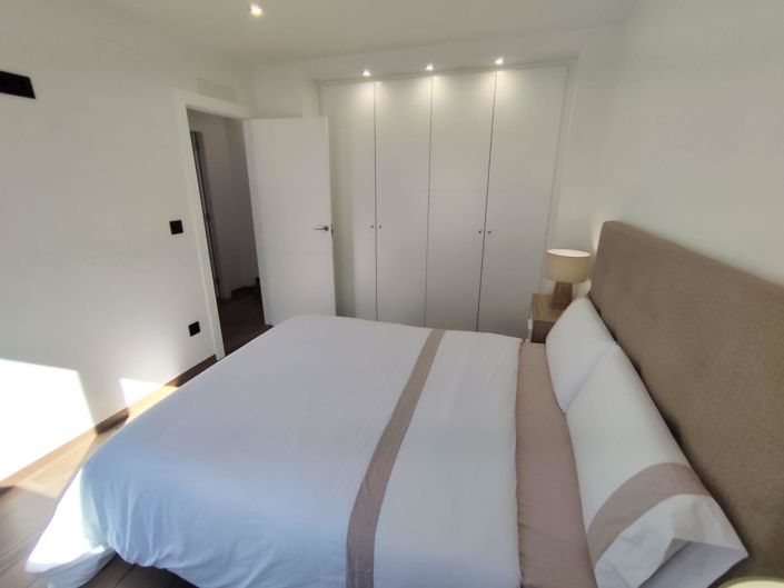 Image No.14-3 Bed Villa for sale