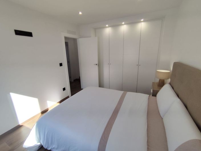 Image No.15-3 Bed Villa for sale