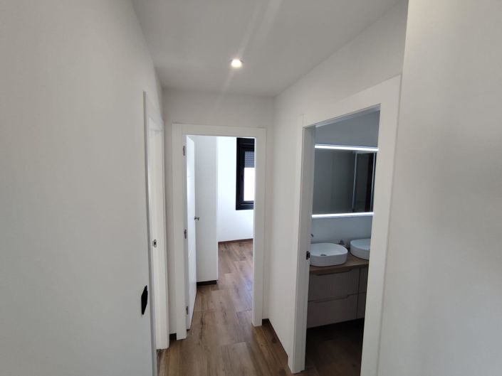 Image No.19-3 Bed Villa for sale