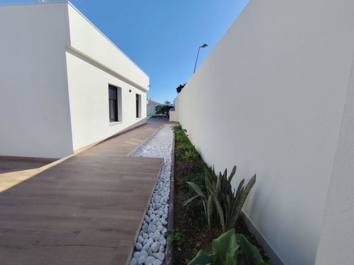 Image No.32-3 Bed Villa for sale