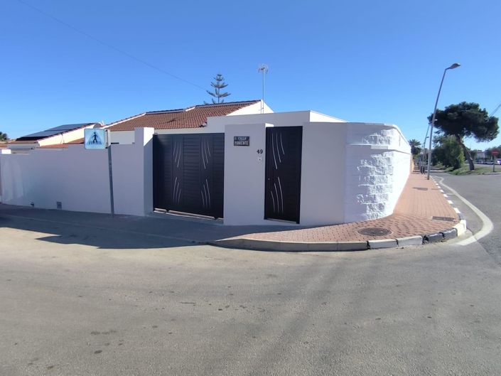 Image No.36-3 Bed Villa for sale