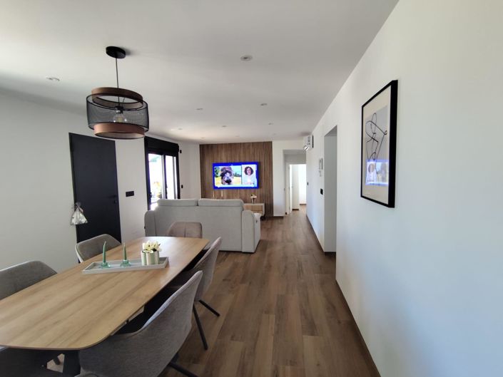 Image No.5-3 Bed Villa for sale