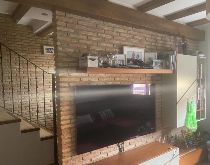 Image No.3-4 Bed House for sale