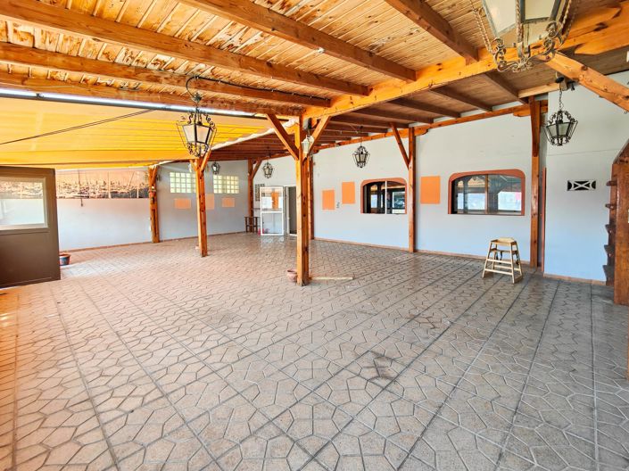 Image No.5-6 Bed Apartment for sale