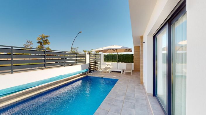 Image No.36-3 Bed Villa for sale