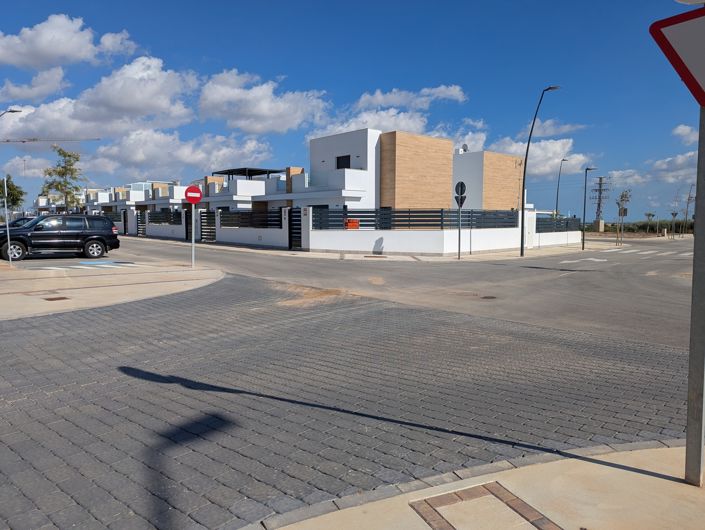 Image No.46-Villa de 3 chambres à vendre à Roldan