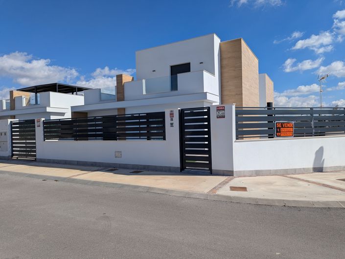 Image No.47-Villa de 3 chambres à vendre à Roldan