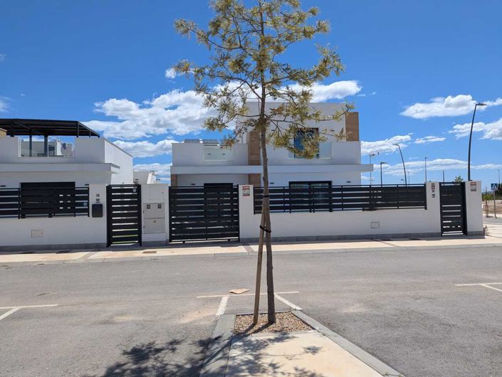 Image No.6-3 Bed Villa for sale