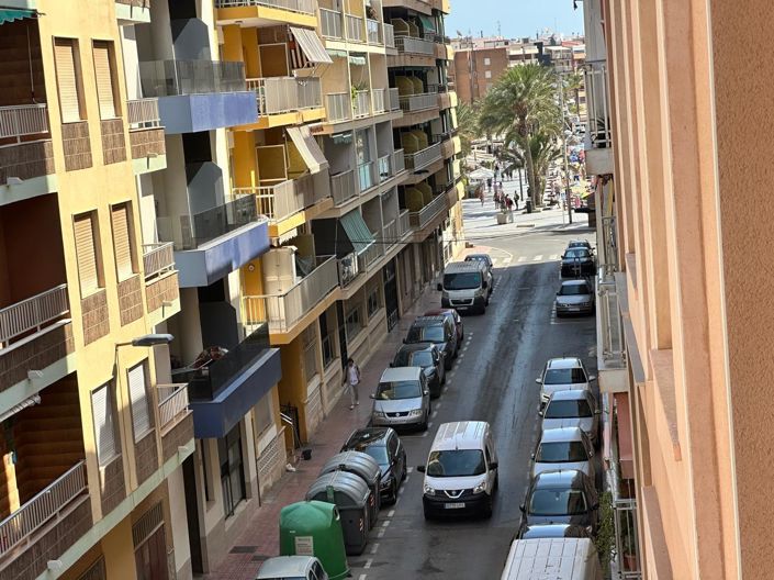 Image No.34-3 Bed Apartment for sale