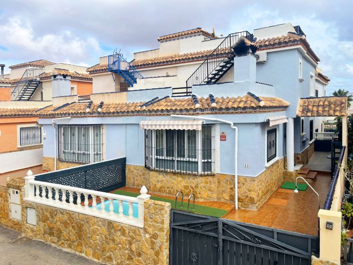Image No.1-3 Bed Townhouse for sale