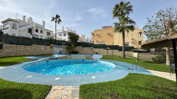 Image No.1-Appartement de 2 chambres à vendre à Orihuela Costa