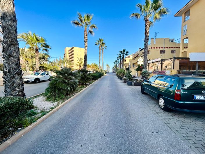 Image No.3-Duplex de 2 chambres à vendre à Torrevieja