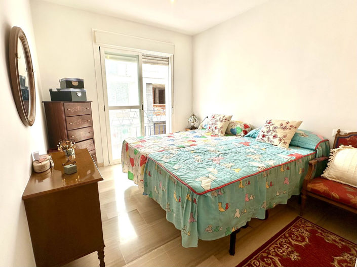 Image No.13-1 Bed Apartment for sale