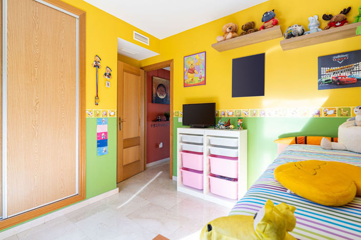 Image No.10-3 Bed Townhouse for sale