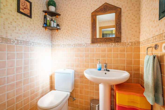 Image No.9-3 Bed Townhouse for sale