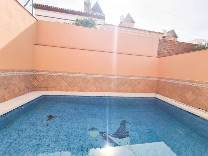 Image No.3-4 Bed Villa for sale