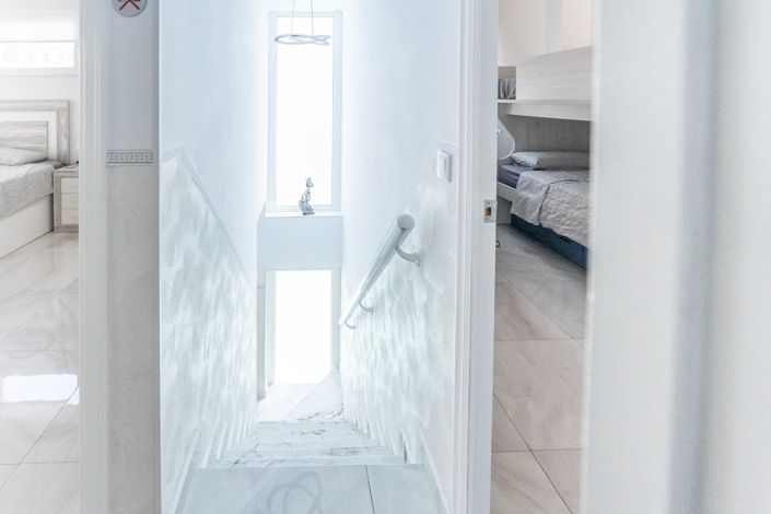 Image No.28-4 Bed Townhouse for sale