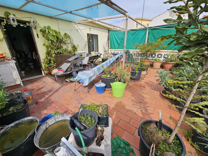Image No.1-5 Bed Townhouse for sale