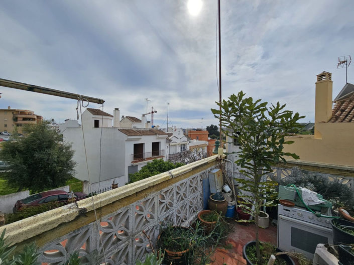 Image No.3-5 Bed Property for sale