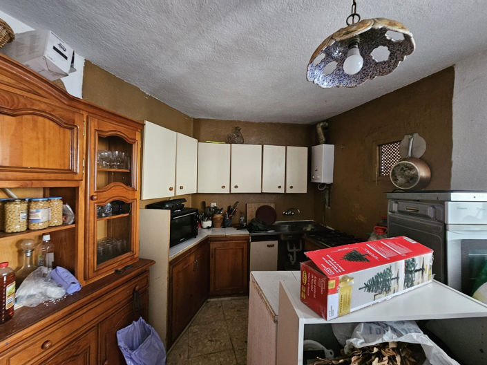 Image No.7-5 Bed Property for sale