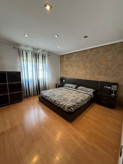 Image No.17-3 Bed Villa for sale