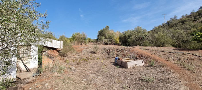 Image No.9-2 Bed Villa for sale