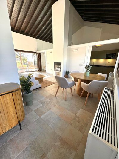 Image No.18-2 Bed Villa for sale