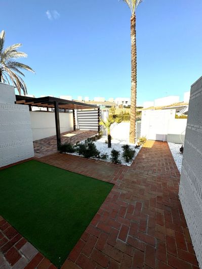 Image No.42-2 Bed Villa for sale