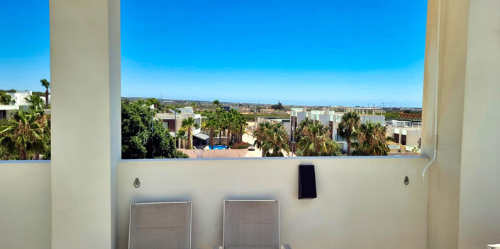 Image No.10-2 Bed Property for sale