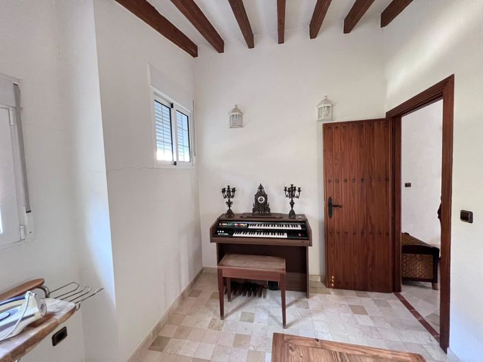 Image No.33-4 Bed Villa for sale