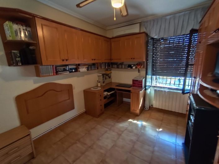 Image No.17-4 Bed Villa for sale