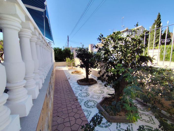 Image No.24-4 Bed Villa for sale