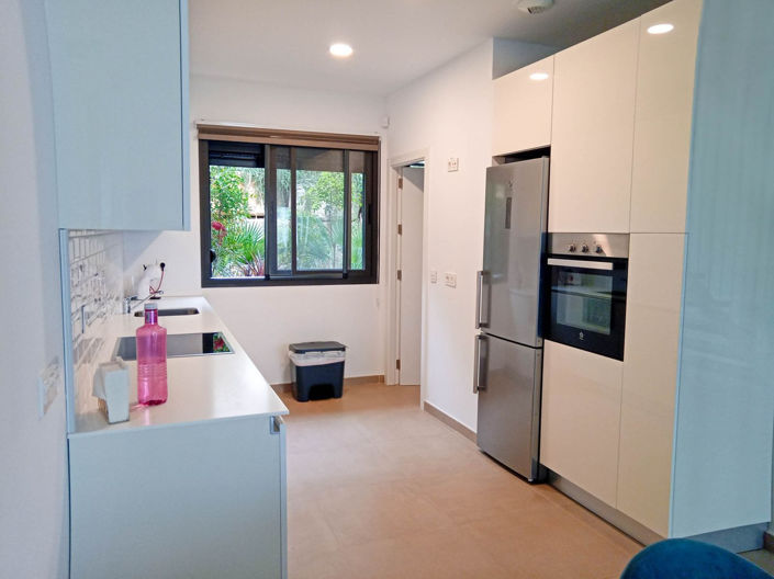 Image No.6-3 Bed Townhouse for sale