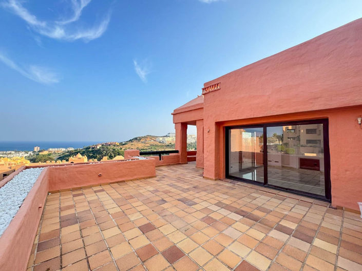 Image No.1-Penthouse de 3 chambres à vendre à San Luis de Sabinillas
