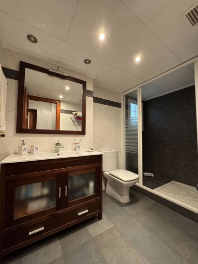 Image No.14-3 Bed Apartment for sale