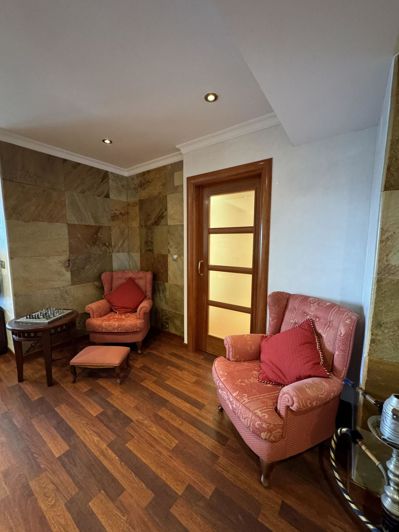 Image No.17-3 Bed Apartment for sale