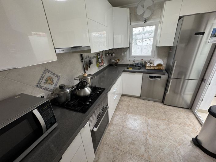 Image No.17-4 Bed Villa for sale