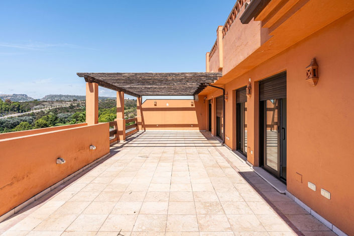 Image No.2-3 Bed Villa for sale