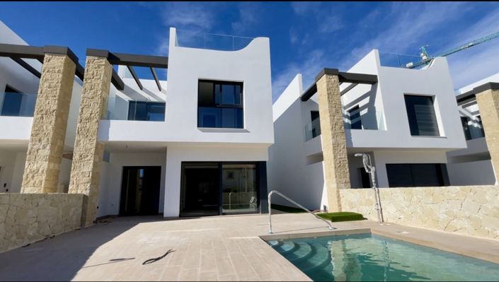 Image No.2-4 Bed Apartment for sale