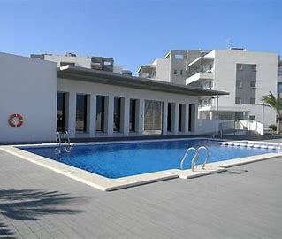 Image No.20-4 Bed Property for sale