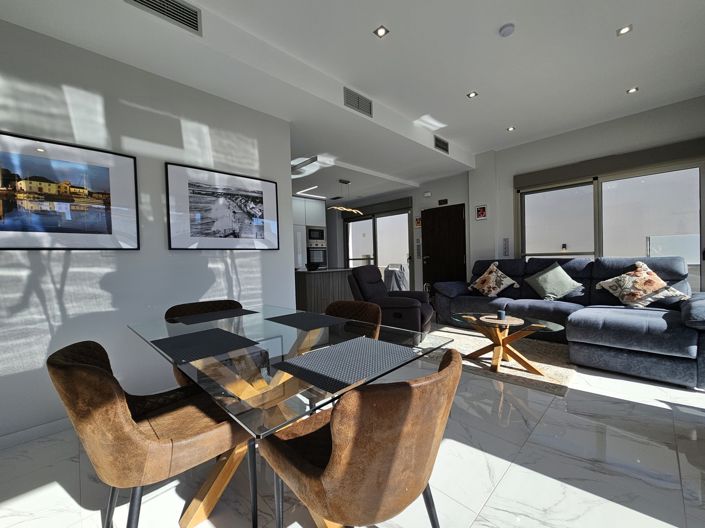 Image No.5-4 Bed Villa for sale