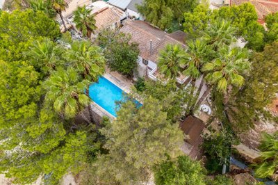 5 Bed Country House for sale