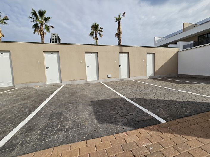 Image No.26-3 Bed Penthouse for sale